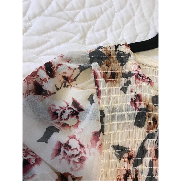 Shear long sleeved top - Picture 2 of 4